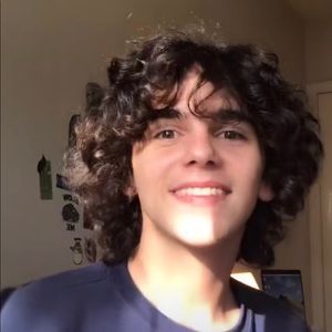 Meet your Posher, Virginia